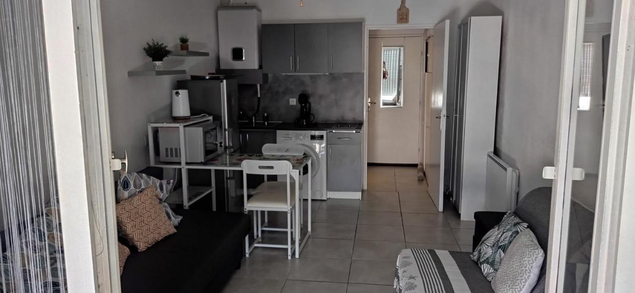 شقة Sur Le Port, Studio Avec Vue Sur La Marina جرْويسا المظهر الخارجي الصورة